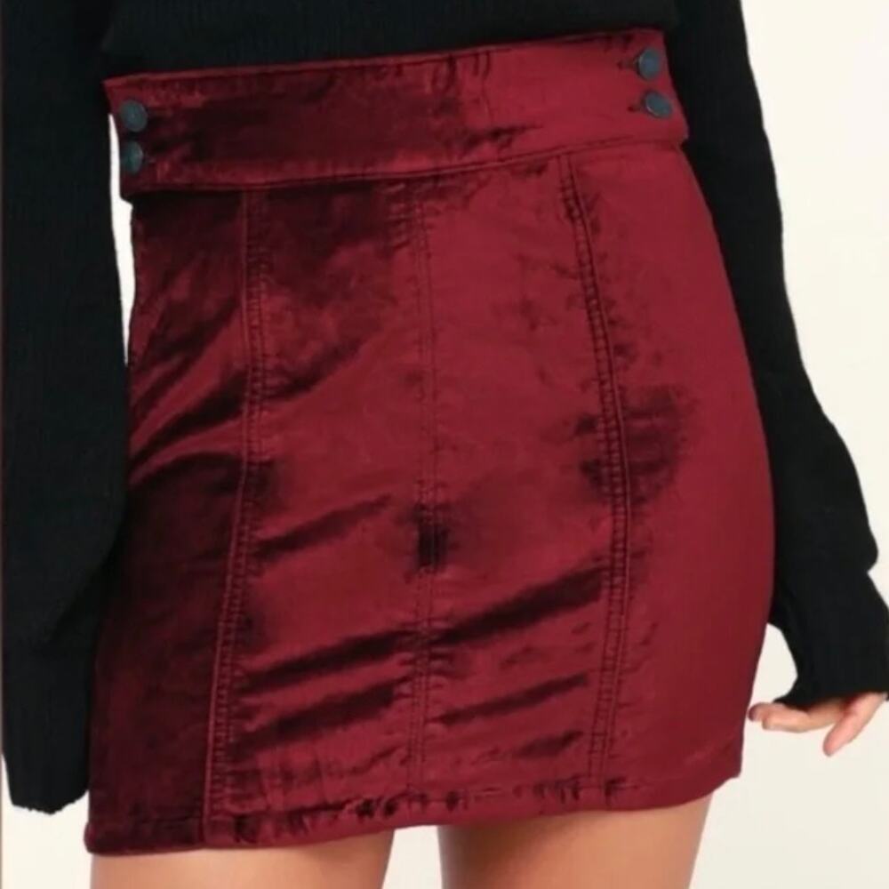 Free People Retro Velvet Mini Kimora Skirt - Burgundy - Size 26